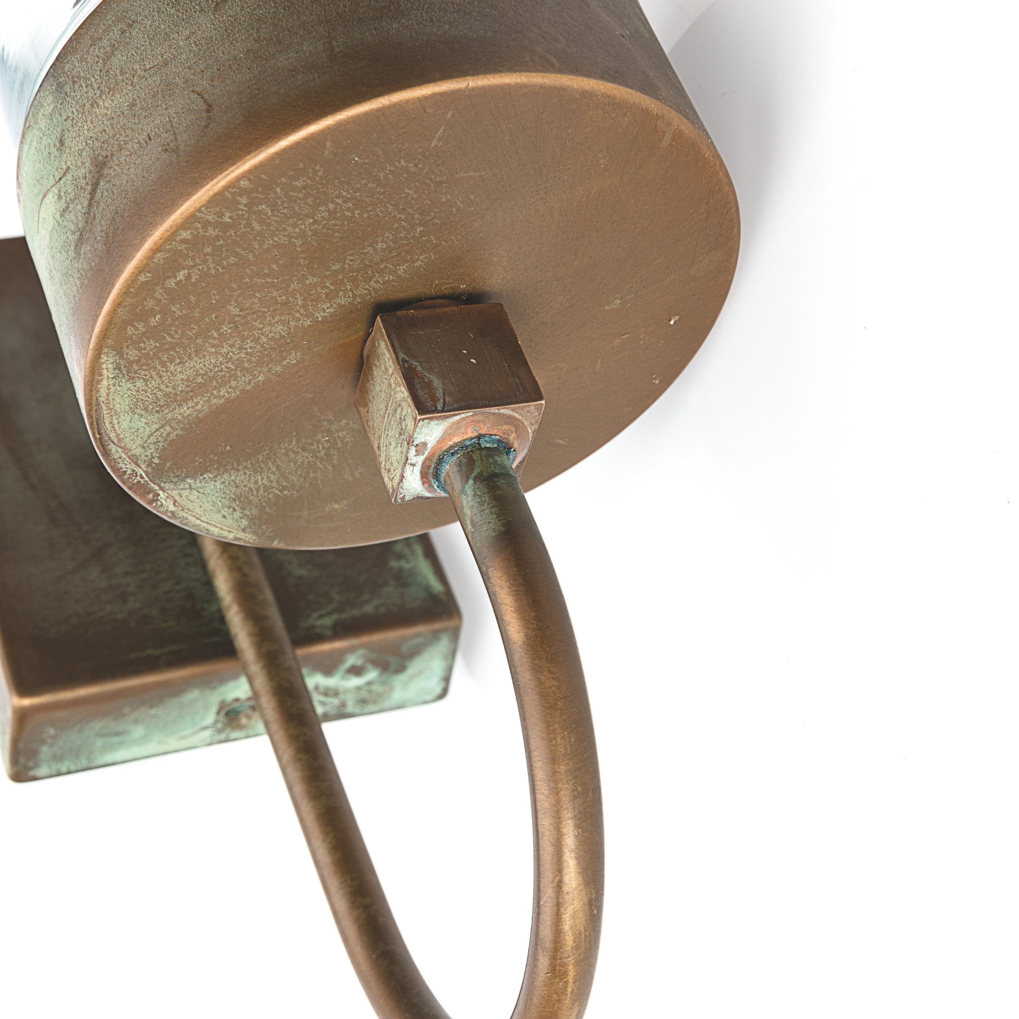 Brass Farmhouse Garden Wall Light IP44 | Moretti Luce Silindar 3355