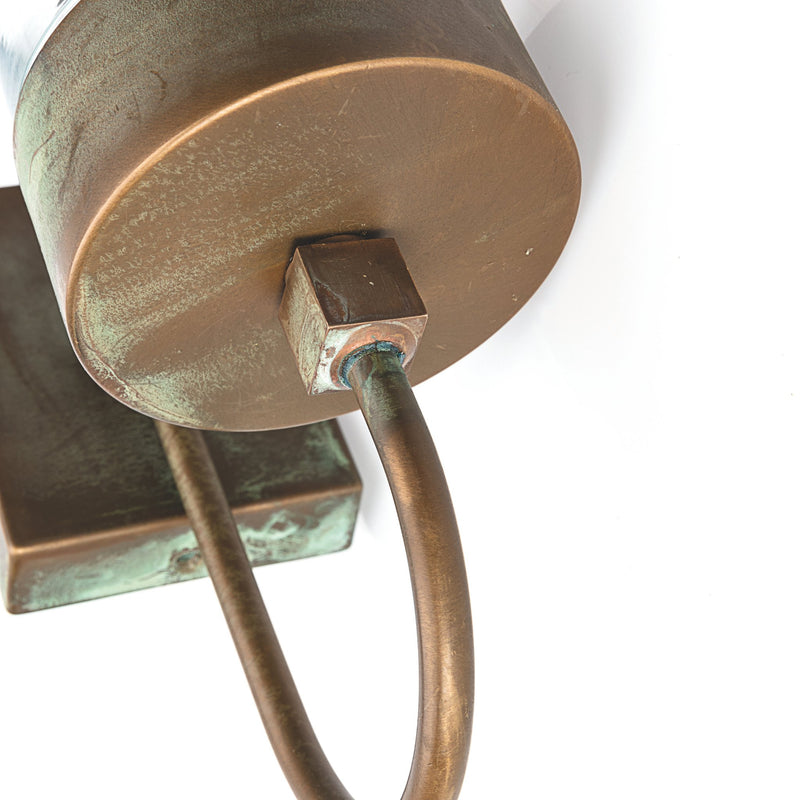 Brass Farmhouse Garden Wall Light IP44 | Moretti Luce Silindar 3355