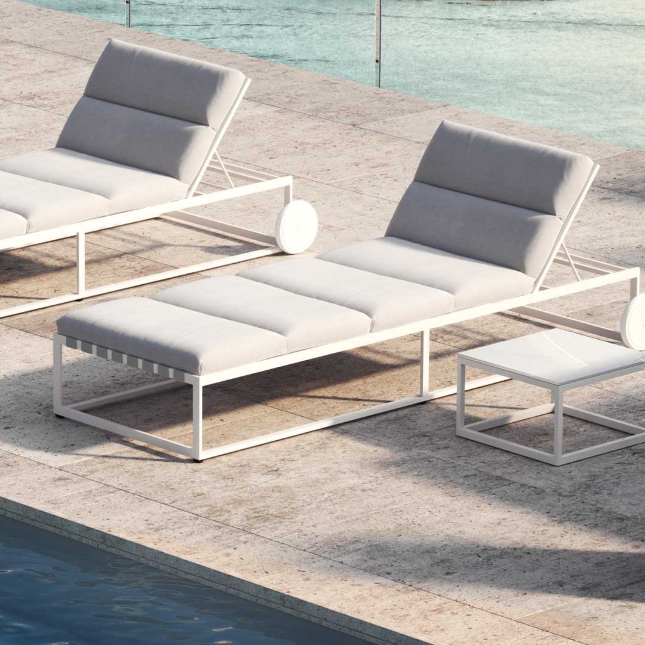 Contemporary Aluminium Outdoor Sun Lounger | Braid Metropolitan Sun Lounger 104.005