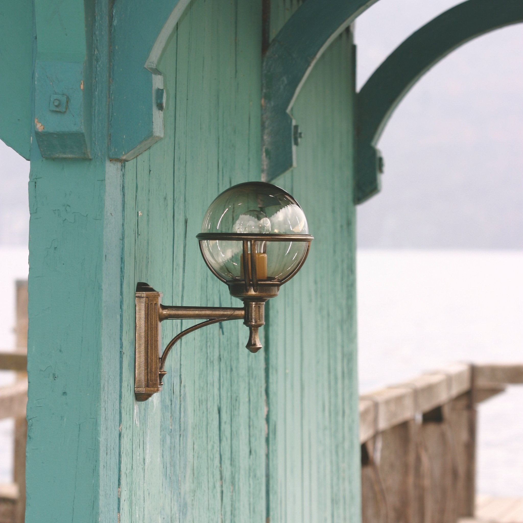 Cottage Style Metal Globe Garden Wall Light IP44 | Roger Pradier Boreal M3