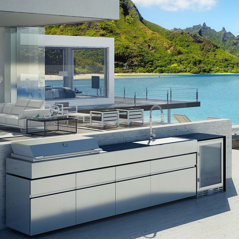 Luxury Black Granite Outdoor Gas Kitchen | Fesfoc Krakatoa Outdoor Kitchen