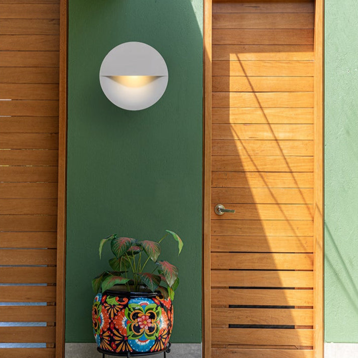 Circular Outdoor Concrete Wall Light on Green Facade | Luxury Garden Lighting | Designed and Made in Italy | 9010 Levico Wall