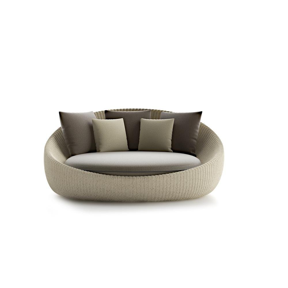 Circular Woven Luxury Daybed | High-End Woven Furniture Sets | Stylish Outdoor Relaxation | Designed and Made in Italy by Atmosphera.