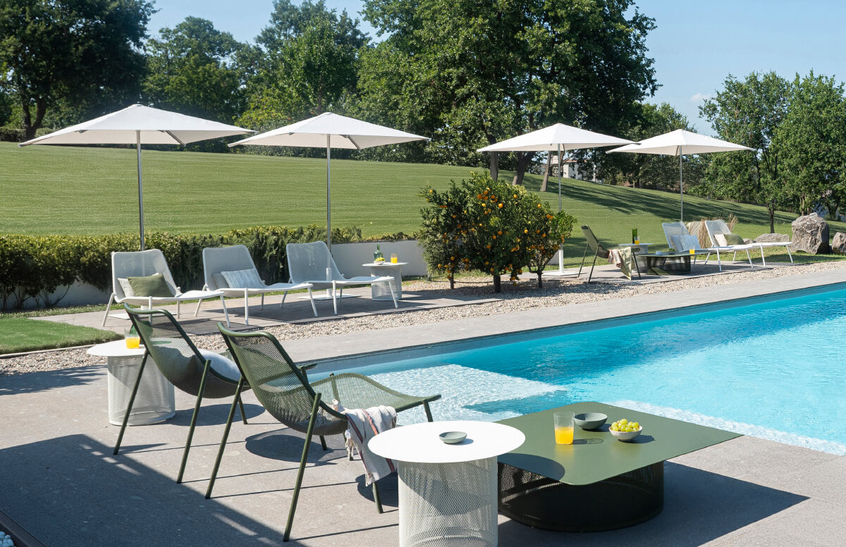 Poolside Lounge Chairs with Steel Mesh Design | Modern Outdoor Lounge Chairs | EMU Round