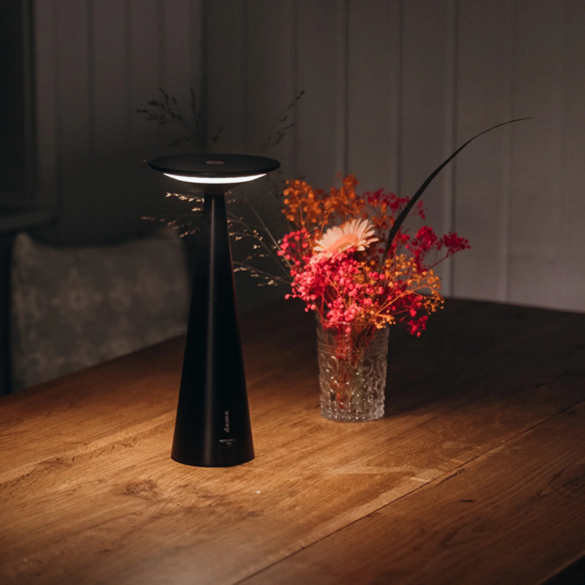 Portable LED Table Lamp Black | Outdoor Indoor Use | Rechargeable USB Light | Modern Cone Design | Zafferano Dama