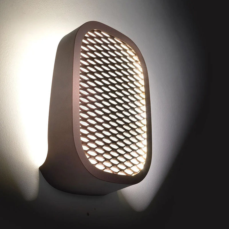 Designer Outdoor Wall Sconce | Zava Luce | Ideo | curved Italian wall lamp with mesh grille | LED light diffusion effect
