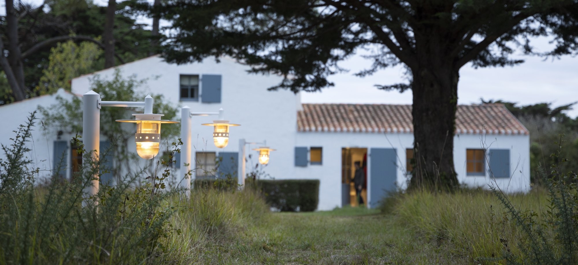 How to Position Your Outdoor Lighting
