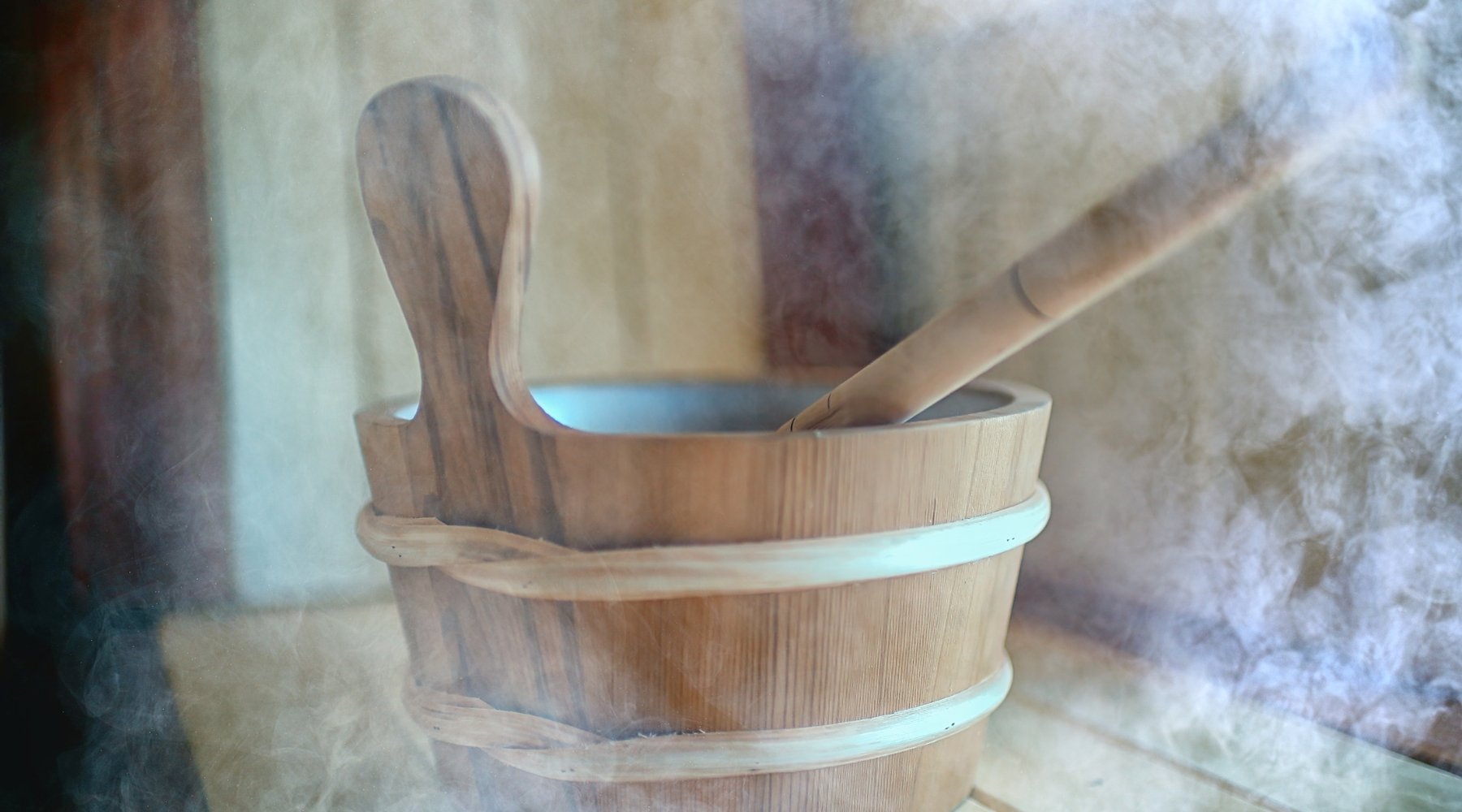 Sauna VS Steam Room? Which Is Better For You?