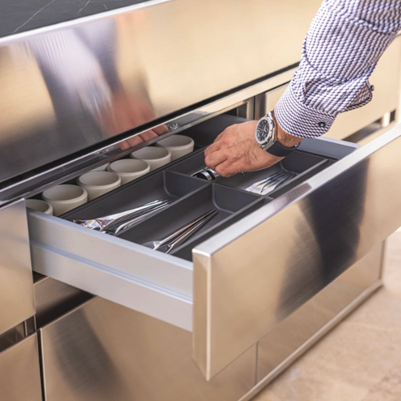 Bespoke Black Granite Outdoor Coal Kitchen | Fesfoc Cocoa Elite Professional