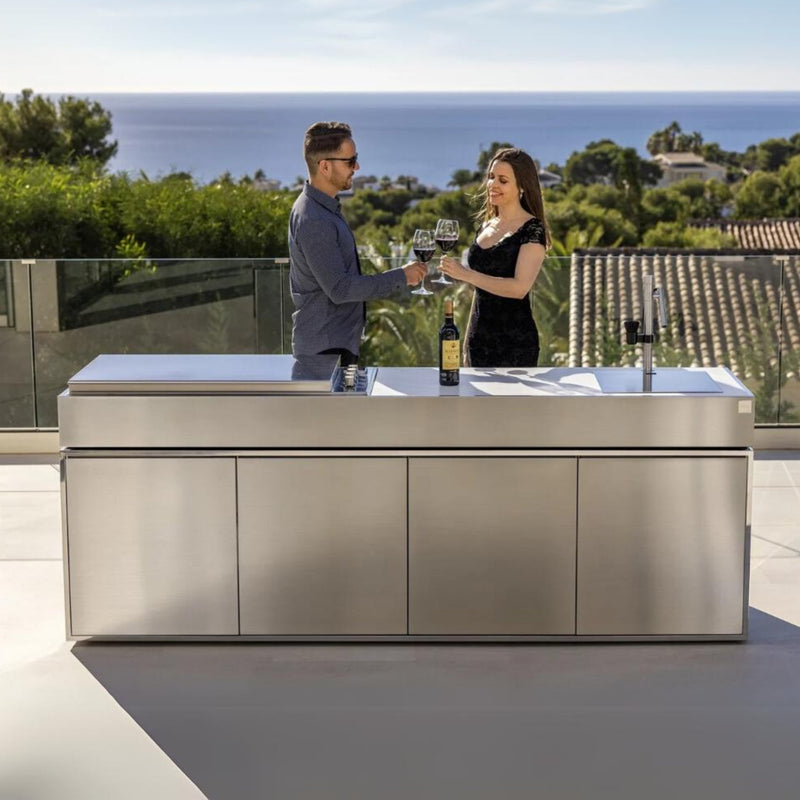 Bespoke Black Granite Outdoor Coal Kitchen | Fesfoc Cocoa Elite Professional
