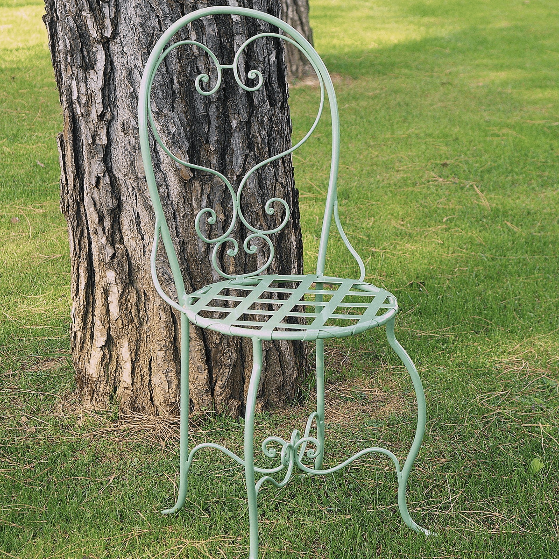 Classic Decorative Outdoor Dining Chair | Green Metal Outdoor Chair | Elegant Garden Dining Seat | Designed and Made in Italy