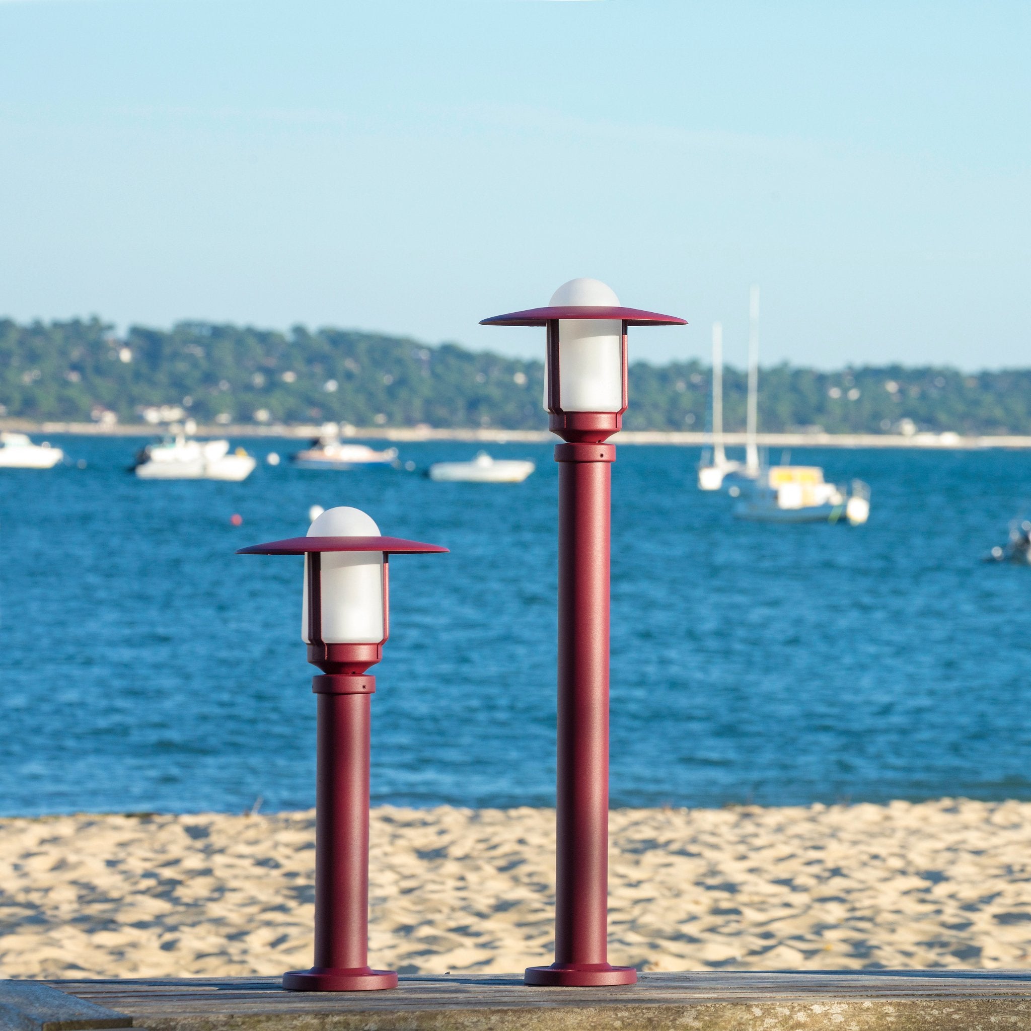 Farmhouse Outdoor Short Bollard IP65 | Roger Pradier Newpark M4 Floor Lamp