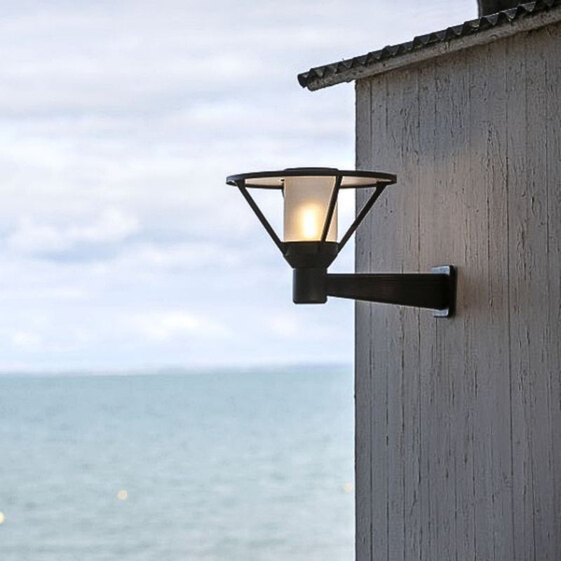Nautical Outdoor Wall Light with Frosted Diffuser | Roger Pradier Bermude M1