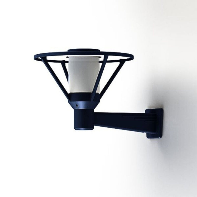 Nautical Outdoor Wall Light with Frosted Diffuser | Roger Pradier Bermude M1