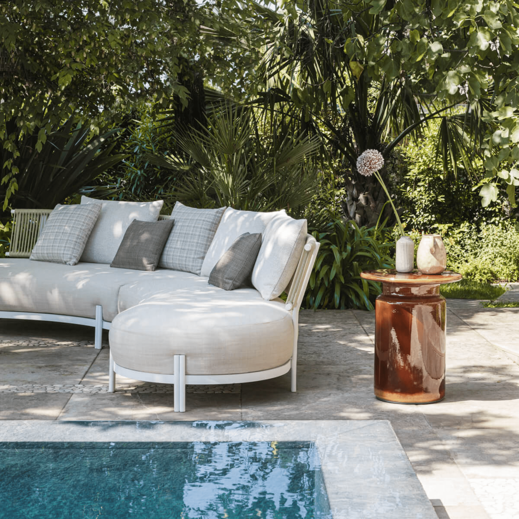 Sustainable Glazed Ceramic Garden Side Table | Panarea Atmosphera