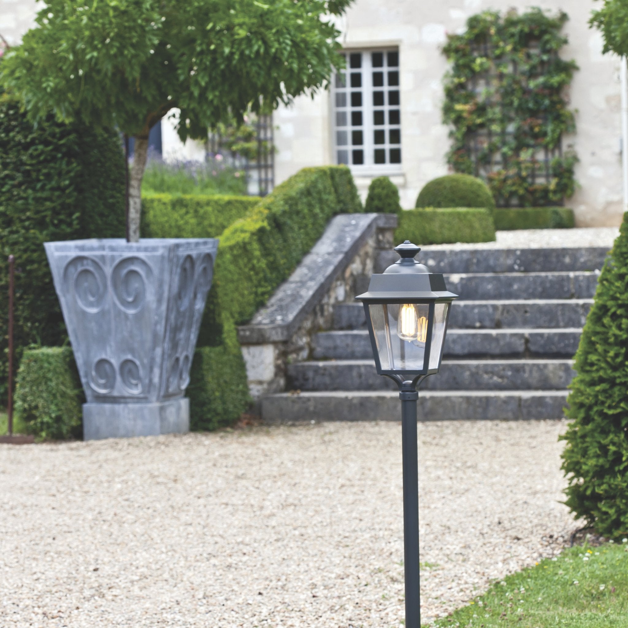 Traditional Lantern Outdoor Bollard IP65 | Roger Pradier Place des Vosges 1 Evolution M7