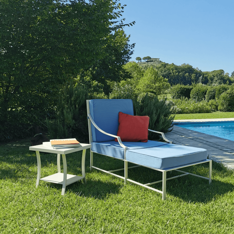 Contemporary Outdoor Chaise Lounge | Luxury Sun Lounger for Gardens and Patios | PERENNIAL by Officina Ciani | High-End Metal Outdoor Furniture | Designed and Made in Italy