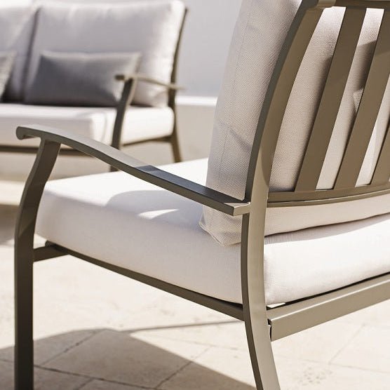 Premium Metal Lounge Chair Detail | High-End Outdoor Seating | Luxury Garden Furniture | Ethimo Elisir