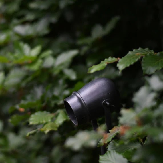 Premium Outdoor Landscape Spot Light | Elegant Adjustable Garden Light | High-Quality Outdoor Lighting | Authentage