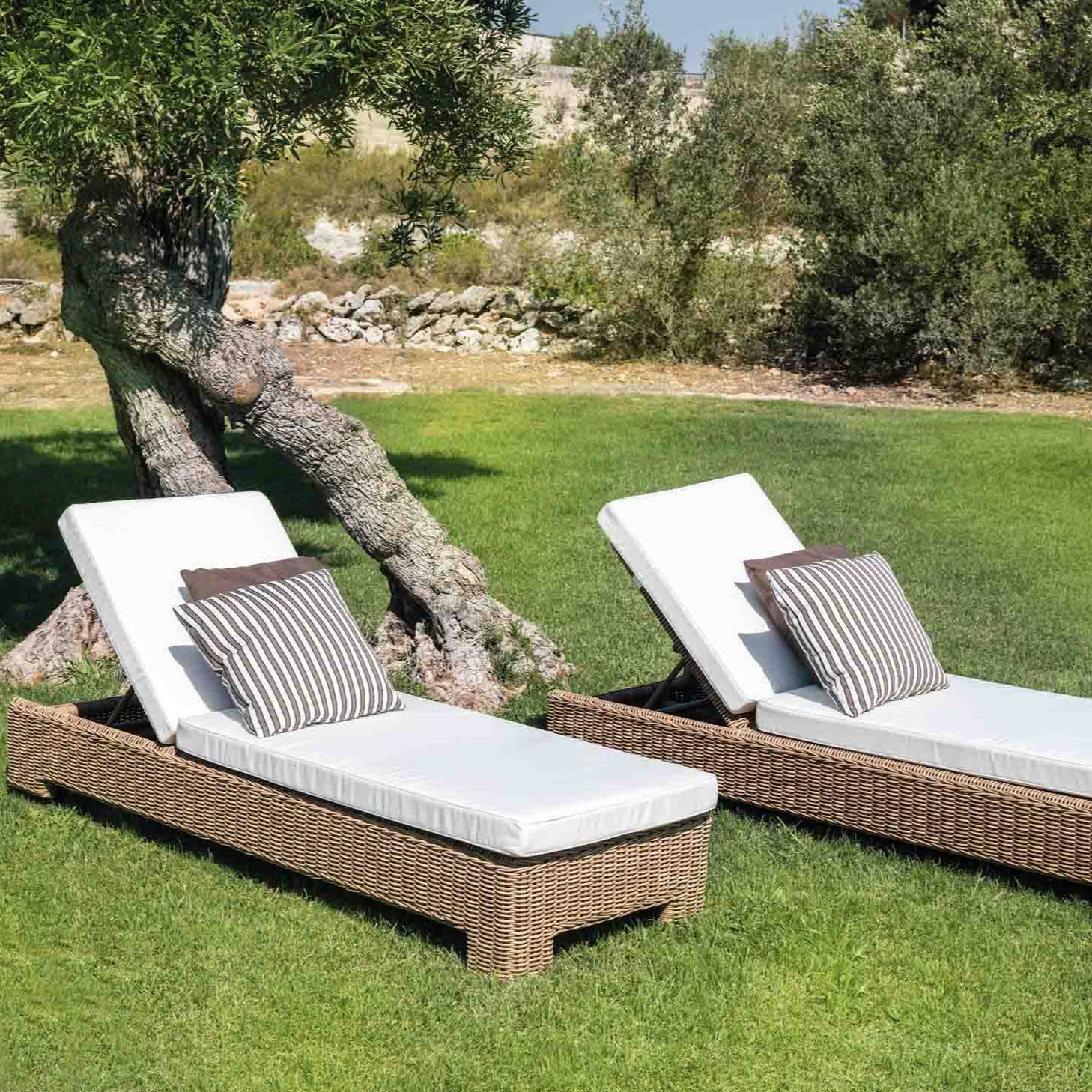 Stylish Woven Exterior Sun Lounger | Modern Sunbed in Natural Rattan Style for Sale | White Beige | Braid Cloe