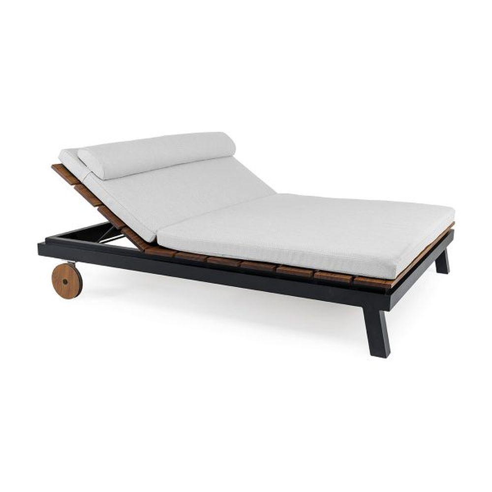 Double Luxurious Aluminium Sunbed | high end Italian metal sun lounger with wheels | white black