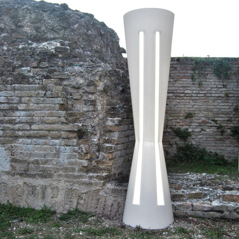 Large Modern Sculptural Exterior Floor Light | luxury Italian stylish large floor lamp for sale | white