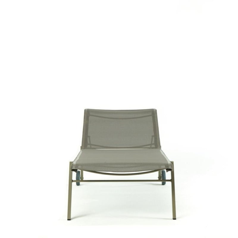 Classic Design Metal Sun Lounger | High End Metal Garden Furniture | Luxury Metal Sun Lounger | Designed and Made in Italy