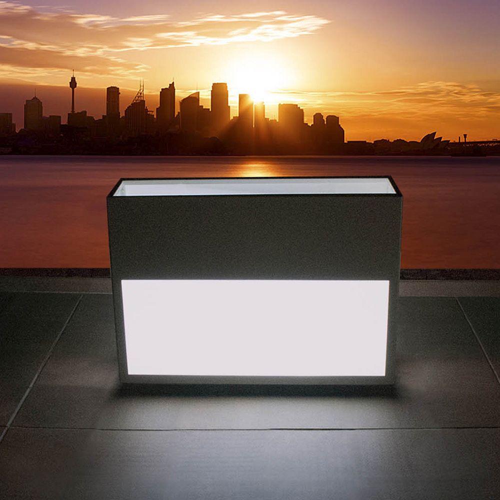 Luxury LED Outdoor Planter | Large Light-Up Planters | Lighted Garden Pots | Steel Corten | Fesfoc Lighthouse